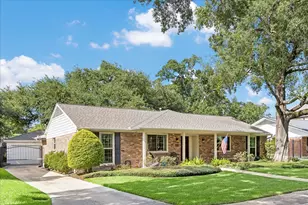 7902 Burgoyne Rd, Houston, TX 77063 - Photo 6