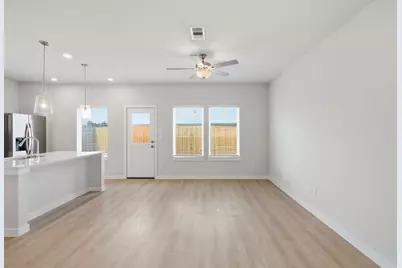 11410 Velvet Field Drive, Houston, TX 77047 - Photo 6