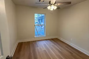 70 Brookflower Rd, The Woodlands, TX 77380 - Photo 8