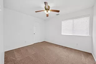 9238 Carlin Bend Ln, Houston, TX 77095 - Photo 34