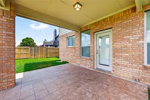 9238 Carlin Bend Ln, Houston, TX 77095 - Photo 36