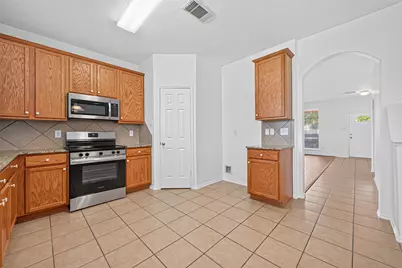 9238 Carlin Bend Lane, Houston, TX 77095 - Photo 10