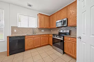 9238 Carlin Bend Ln, Houston, TX 77095 - Photo 12