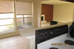 10834 A Sugar Hill Dr, Houston, TX 77042 - Photo 4