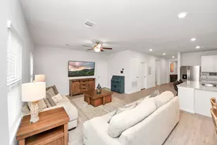 25089 Pomegranate Pl, Montgomery, TX 77316 - Photo 8