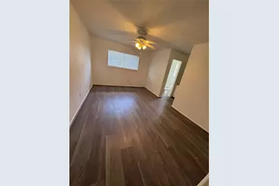 9330 Tooley Drive, Houston, TX 77031 - Photo 8