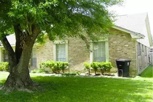 9330 Tooley Dr, Houston, TX 77031 - Photo 1