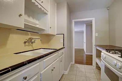 2316 Hazard Street #4, Houston, TX 77019 - Photo 6