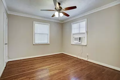 2316 Hazard Street #4, Houston, TX 77019 - Photo 8