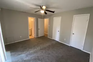 1010 Western Hills Dr, Katy, TX 77450 - Photo 10