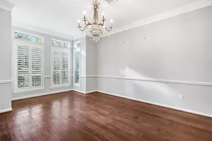 11 Winrock Pl, The Woodlands, TX 77382 - Photo 14