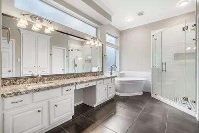 11 Winrock Place, The Woodlands, TX 77382 - Photo 1