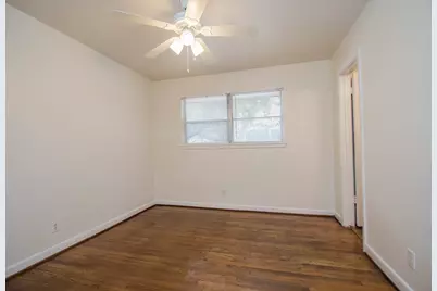 4207 Mt Vernon #8, Houston, TX 77006 - Photo 6