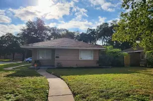 6642 Heron Dr, Houston, TX 77087 - Photo 1