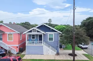 2124 35th St, Galveston, TX 77550 - Photo 2