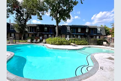 9001 Gaylord Street #4, Houston, TX 77024 - Photo 4