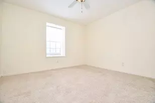 9001 Gaylord St, Houston, TX 77024 - Photo 16