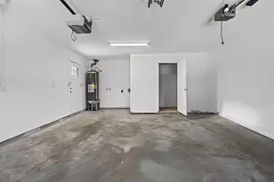 5027 Creekbend Dr, Houston, TX 77035 - Photo 16