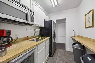 1601 Westheimer Rd, Houston, TX 77006 - Photo 8