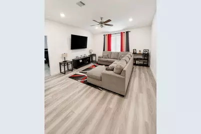 9521 Chelsea Street, Texas City, TX 77591 - Photo 6
