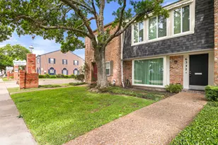 6332 Chevy Chase Dr, Houston, TX 77057 - Photo 2
