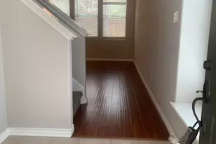 30 Peach Ridge Pl, The Woodlands, TX 77382 - Photo 4