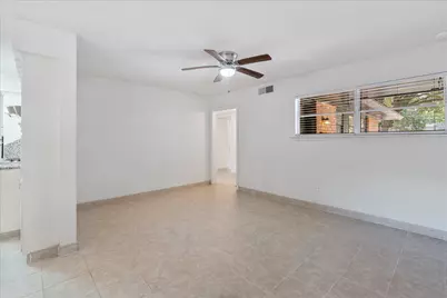 2303 Willowby, Houston, TX 77008 - Photo 4