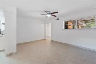 2303 Willowby, Houston, TX 77008 - Photo 4