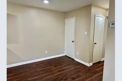 2750 Holly Hall Street #703, Houston, TX 77054 - Photo 4