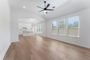 26383 Golden Pass Loop, Montgomery, TX 77316 - Photo 10