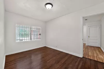 7822 Belbay Street, Houston, TX 77033 - Photo 18