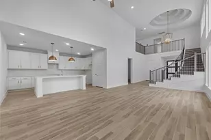 7819 Clover Gully Ln, Katy, TX 77493 - Photo 4