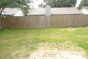 810 Oak W Dr, Houston, TX 77073 - Photo 36