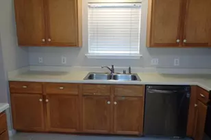 810 Oak W Dr, Houston, TX 77073 - Photo 8