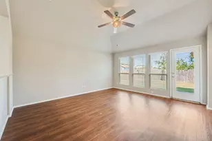 604 Heritage Dr, Navasota, TX 77868 - Photo 2