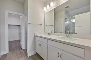 225 Magnolia Laurel Dr, Alvin, TX 77511 - Photo 24