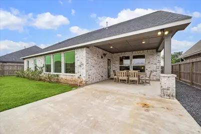 111 Creekside Lane, Lake Jackson, TX 77566 - Photo 34