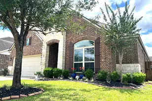 19023 N Sweet Springs Ln, Cypress, TX 77429 - Photo 2