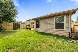 9750 Gulfstream Dr, Conroe, TX 77303 - Photo 28