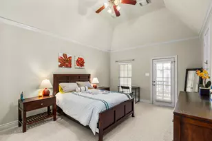 821 W 26th St, Houston, TX 77008 - Photo 18