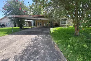 666 Overbluff St, Channelview, TX 77530 - Photo 1