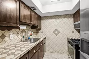 4085 Young St, Pasadena, TX 77504 - Photo 12