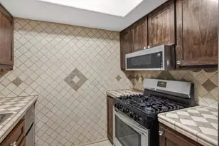 4085 Young St, Pasadena, TX 77504 - Photo 10