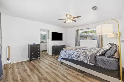 1103 Baymeadow Drive, Houston, TX 77062 - Photo 22