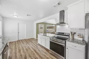 1103 Baymeadow Dr, Houston, TX 77062 - Photo 20