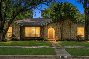 1103 Baymeadow Dr, Houston, TX 77062 - Photo 1