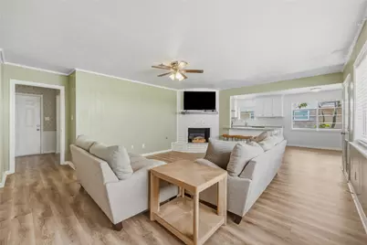 1103 Baymeadow Drive, Houston, TX 77062 - Photo 12