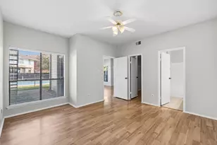 6602 Harbor Town Dr, Houston, TX 77036 - Photo 10