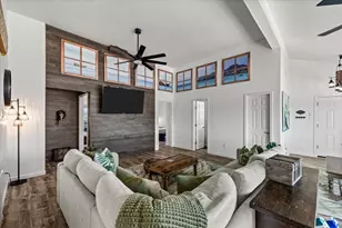 16538 Jean Lafitte Rd, Jamaica Beach, TX 77554 - Photo 4