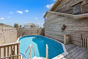 16538 Jean Lafitte Rd, Jamaica Beach, TX 77554 - Photo 38